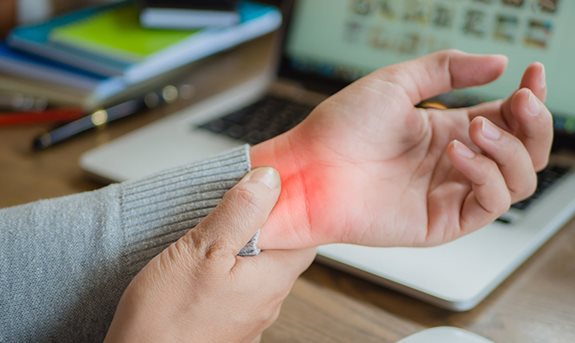 Zápal šliach ako častý dôsledok stereotypných činností